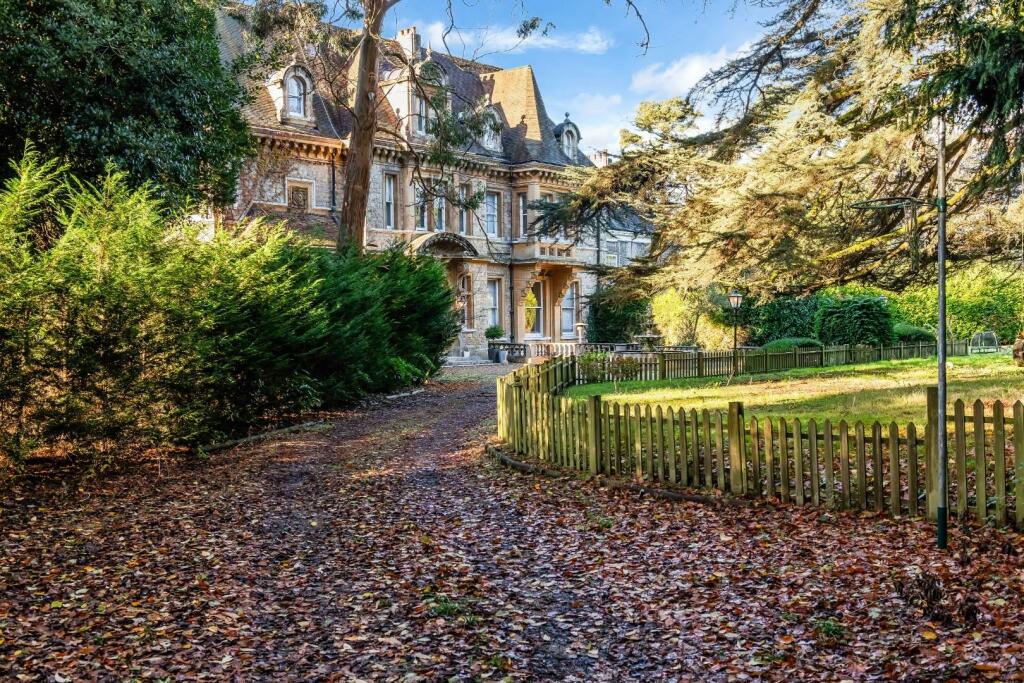 Additional property image - Shabden Park,  Chipstead