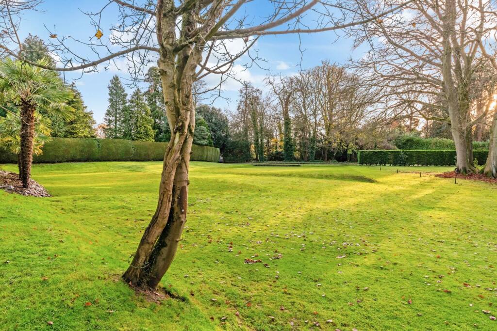 Additional property image - Shabden Park,  Chipstead