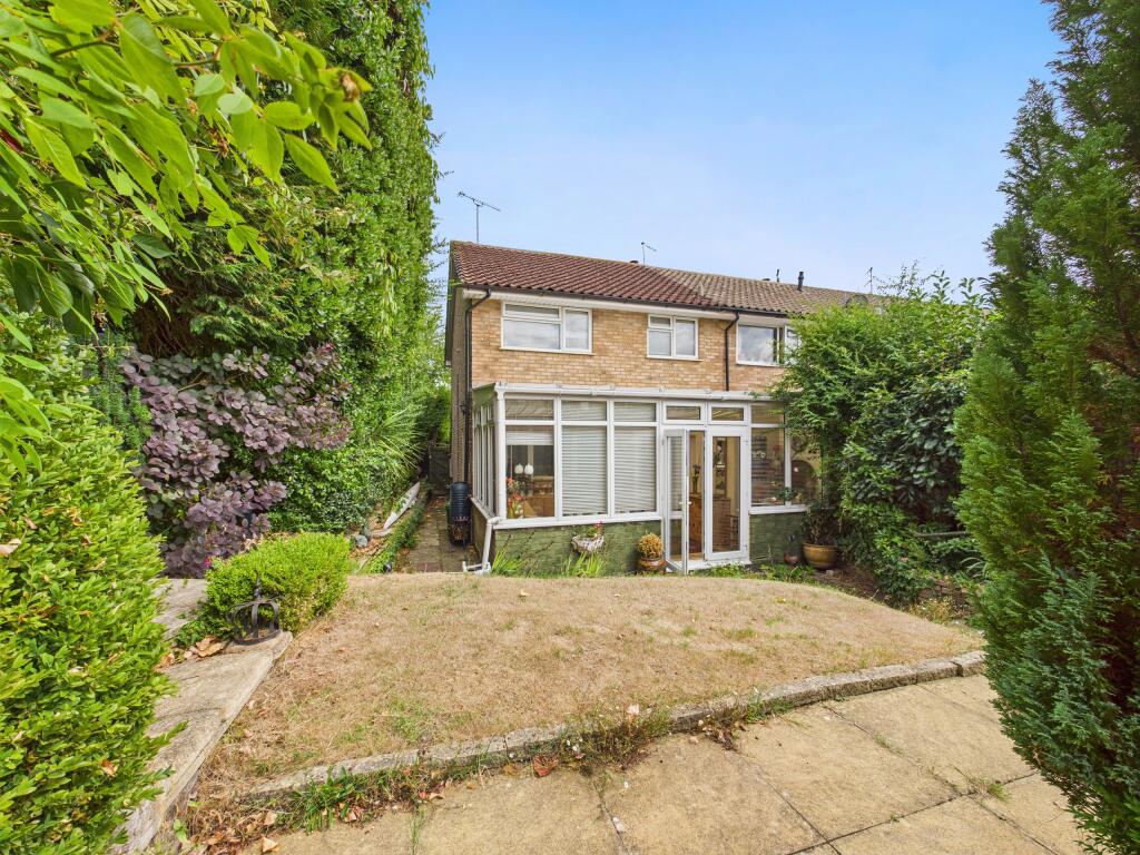 Main image of property: Spring Gardens, Marlow, Buckinghamshire