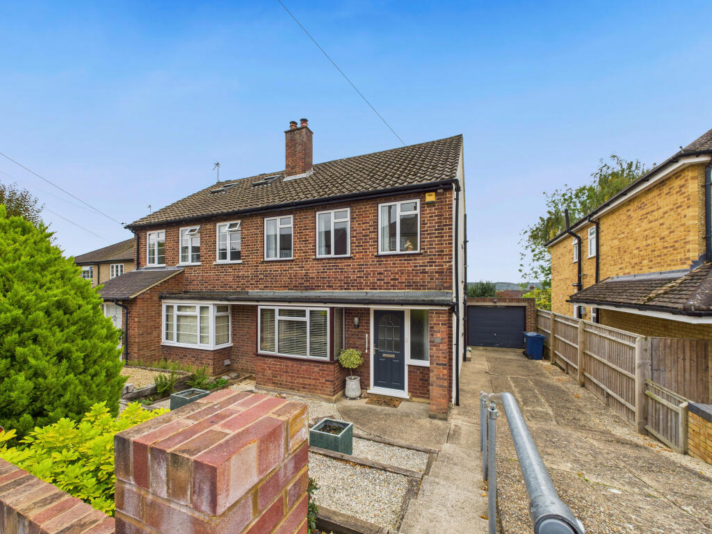 Main image of property: Barnhill Gardens, Marlow, Buckinghamshire