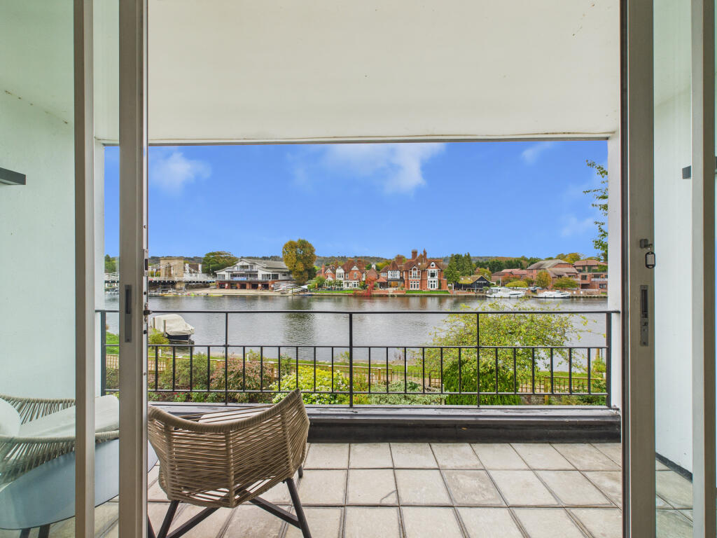 Main image of property: Dunstable House, Marlow, Buckinghamshire