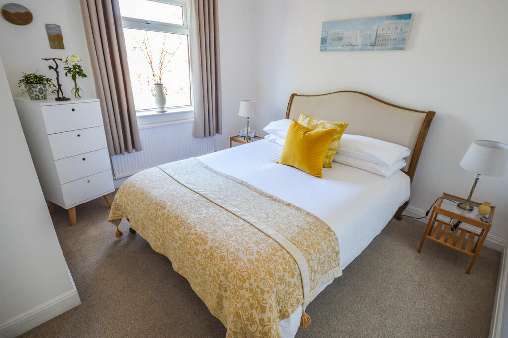 2 bedroom terraced house for sale in Moss Lane, Timperley, Altrincham, WA15