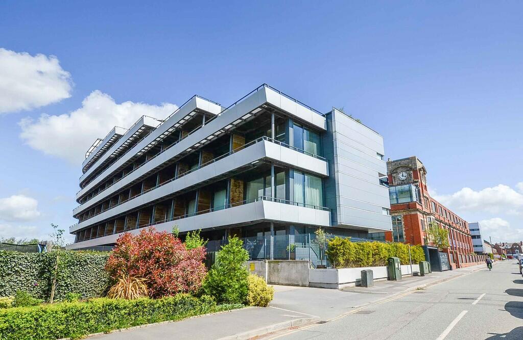 2 bedroom apartment for sale in Budenberg, Woodfield Road, Altrincham, WA14