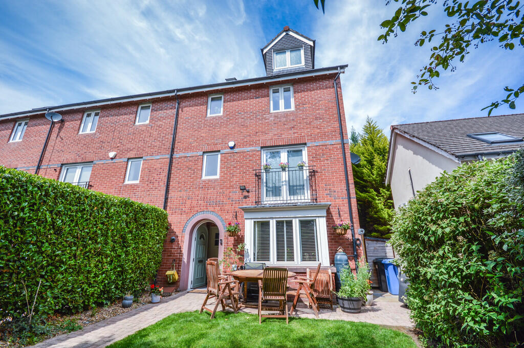 Main image of property: Harwell Road, West Timperley, WA14