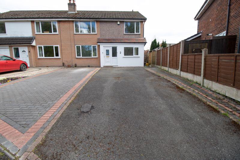 Main image of property: Alderbank Close, Kearsley, Bolton, BL4 8JQ