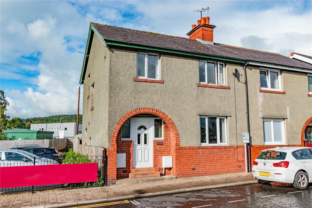 3 bedroom semidetached house for sale in Romanby, Roper Street