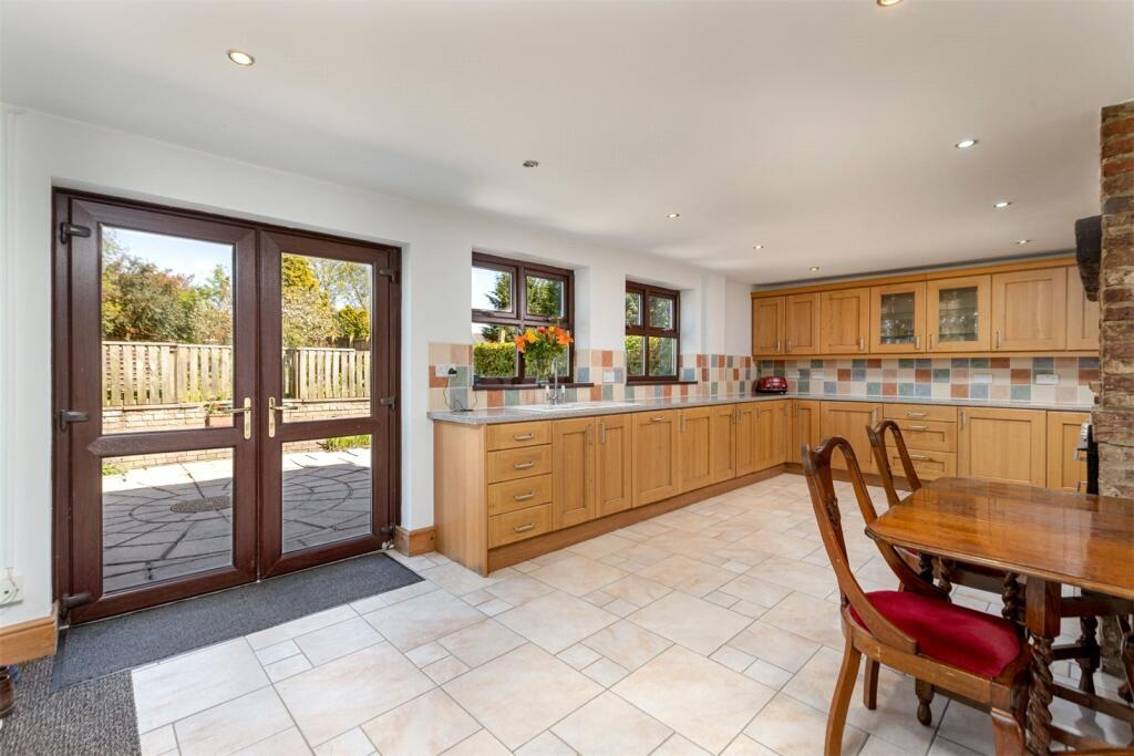 Additional property image - 1 Paradise Cottages, Shadforth, Durham