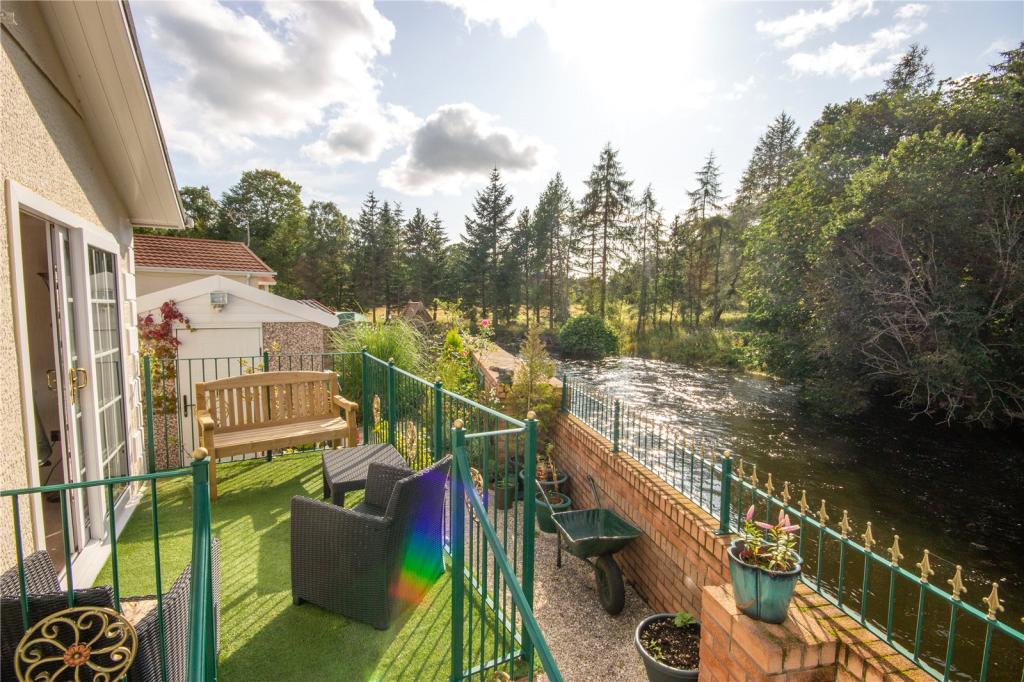 3 bedroom detached house for sale in 11 Weirside, Southwaite Green Mill