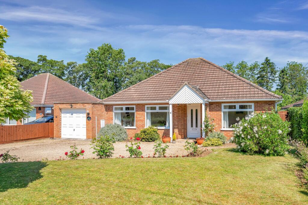 3 bedroom detached bungalow for sale in Cold Overton Road, Langham, LE15