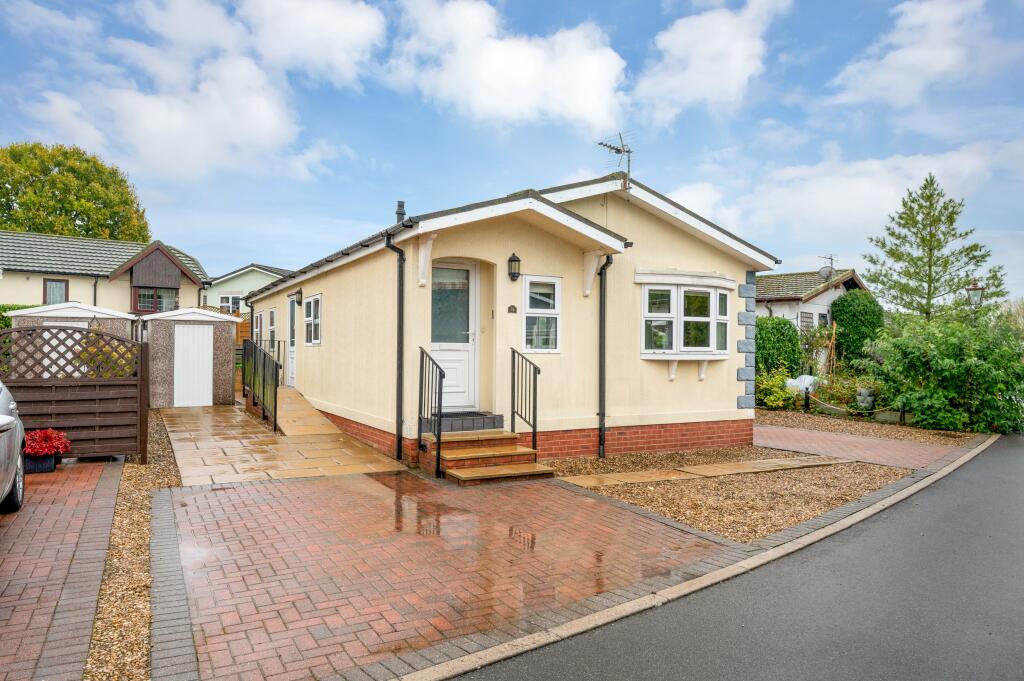 Main image of property: Lonsborough Gardens, Langham