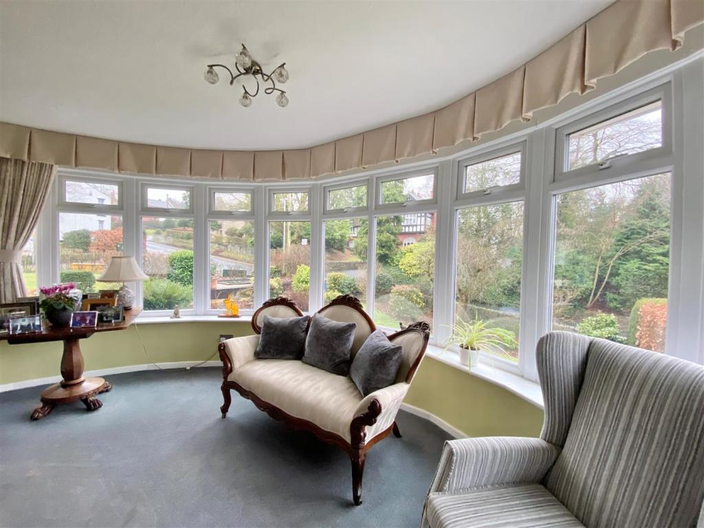 2 bedroom detached house for sale in Buxton Old Road, Disley, Stockport