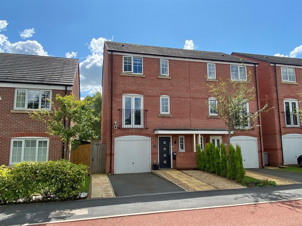 4 bedroom semidetached house for sale in Duddy Road, Disley, Stockport, SK12