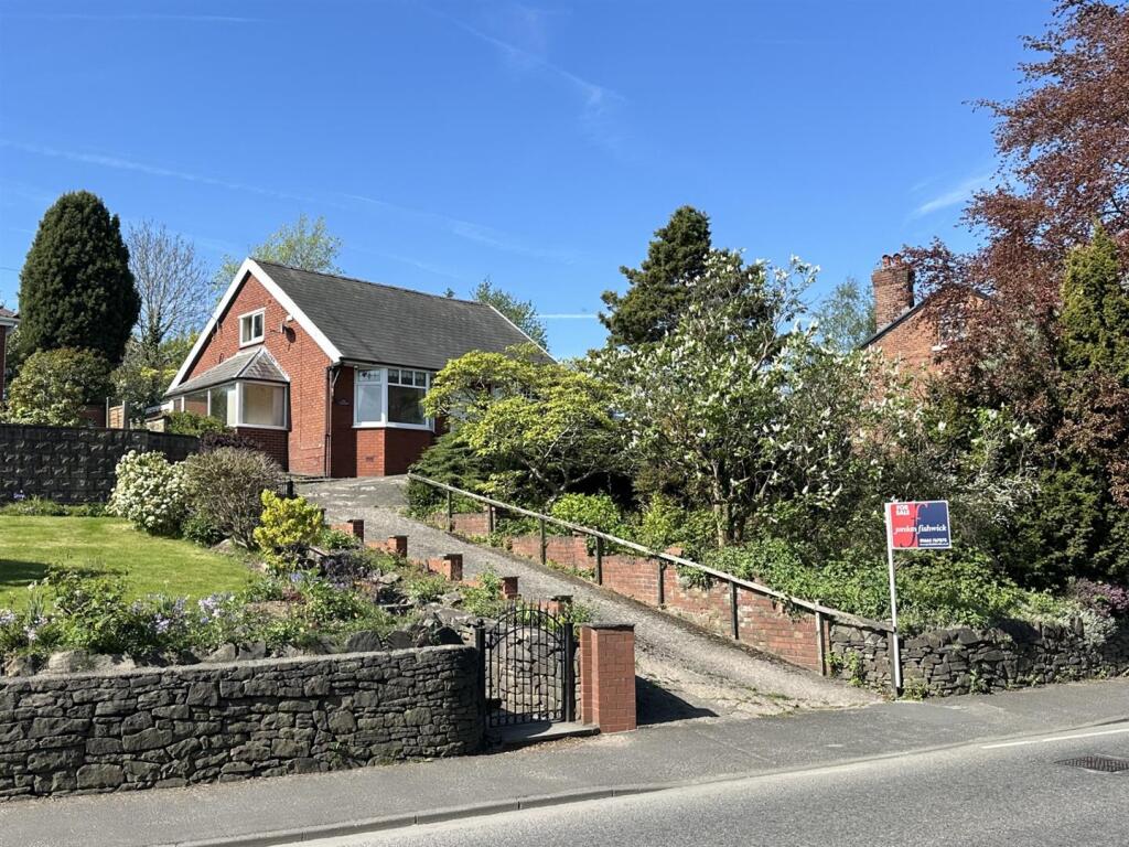 Main image of property: Buxton Road, Disley, Stockport