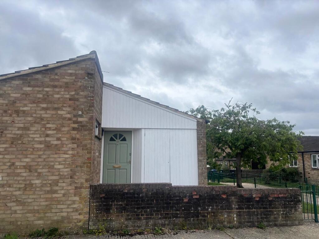 Main image of property: Colemans Close, CALNE