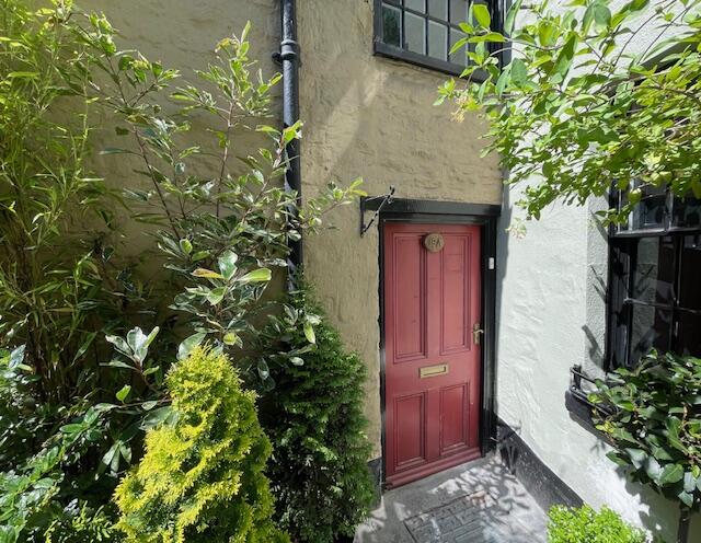 Main image of property: New Road, CALNE