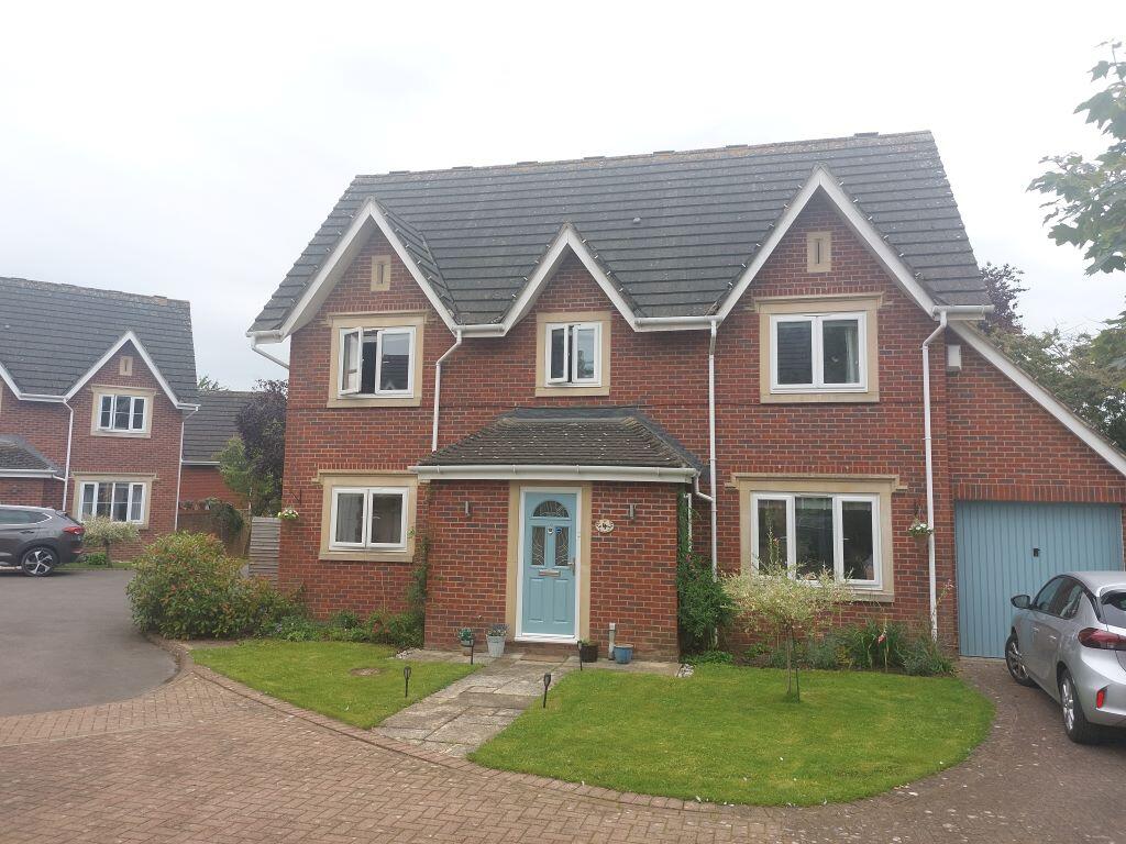Main image of property: Sandy Ridge, CALNE