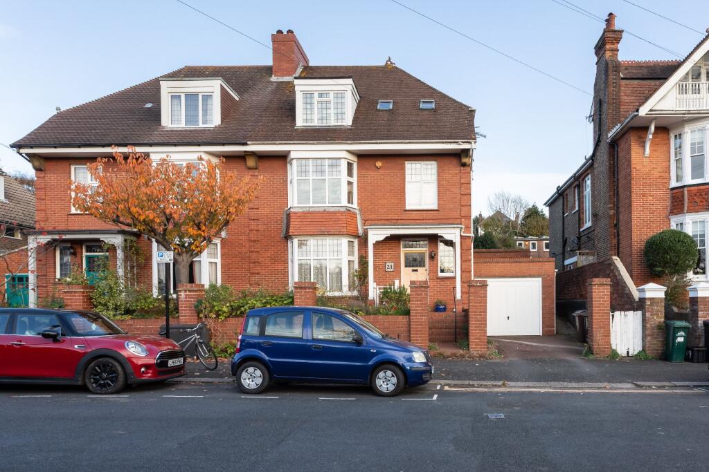Additional property image - Cornwall Gardens, Brighton