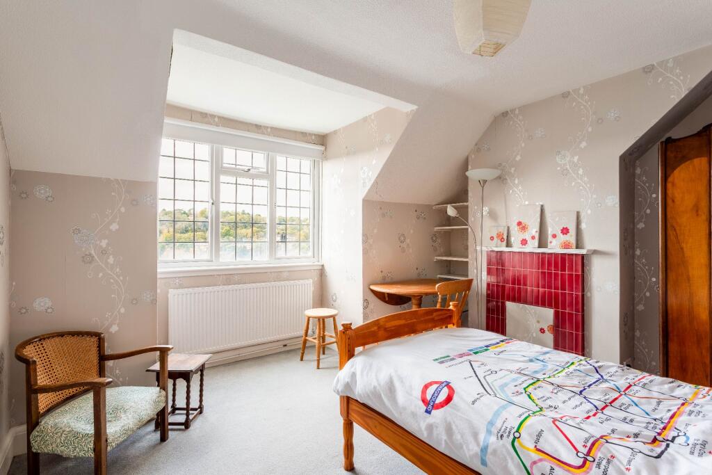 Additional property image - Cornwall Gardens, Brighton