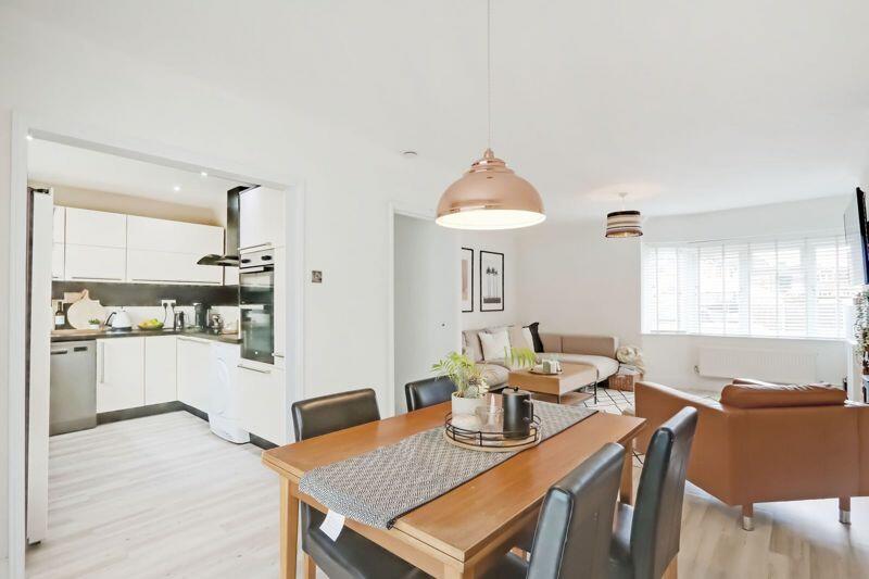 3 bedroom semidetached house for sale in Serpentine Road, Widley