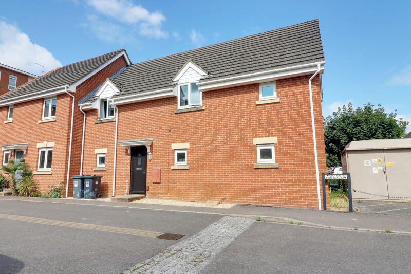 Main image of property: Little Hackets, Leigh Park, Havant