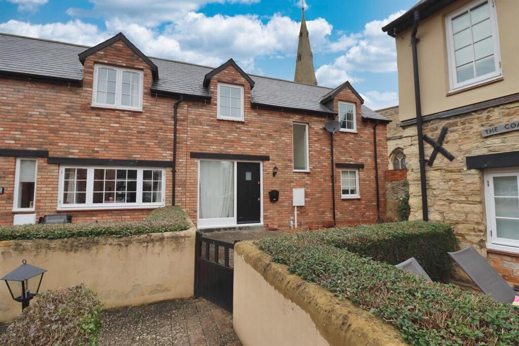 Main image of property: Oundle Road, Thrapston, Kettering