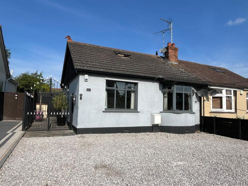 Main image of property: Pound Lane, Bowers Gifford
