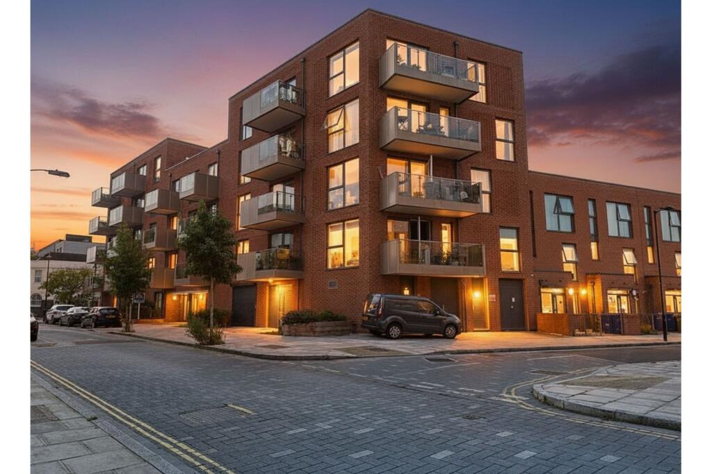 Main image of property: Edmund Street, London, SE5