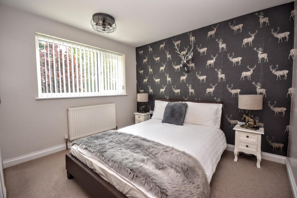 3 bedroom detached house for sale in Brackenborough Road, Louth, LN11