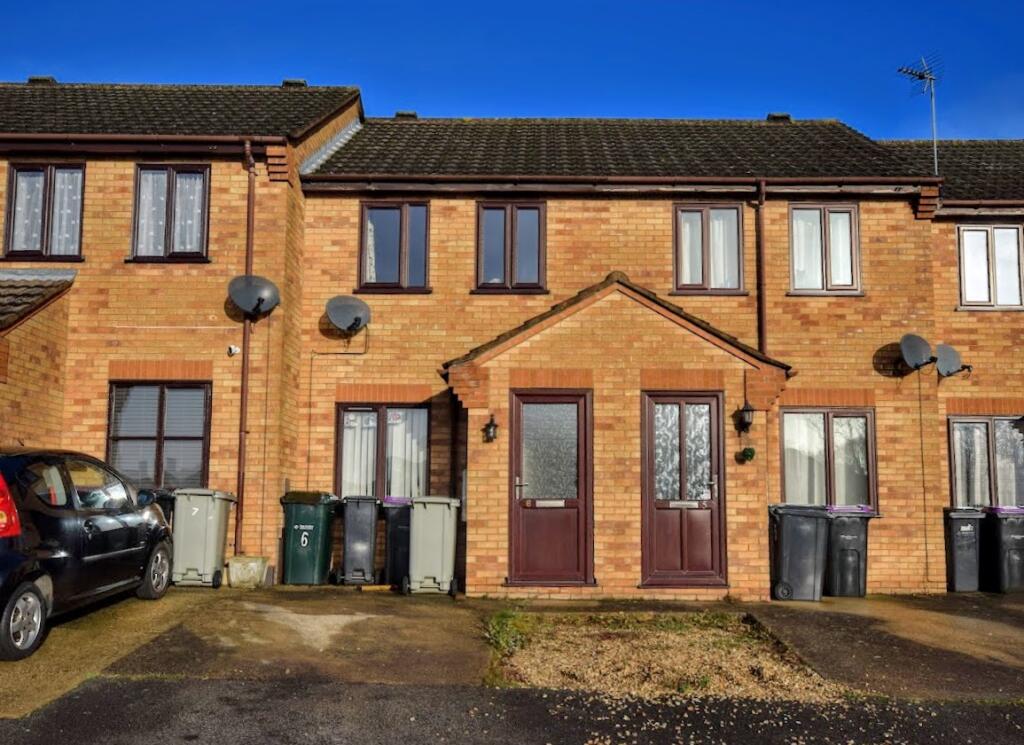 2 bedroom terraced house for sale in The Sidings, Louth, LN11