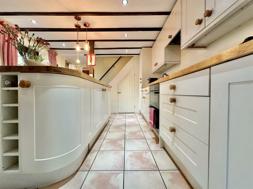Additional property image - Tuttors Hill, Cheddar