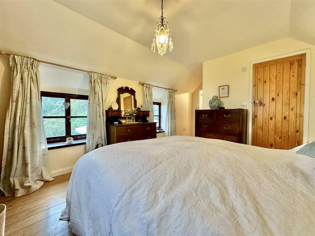 Additional property image - Tuttors Hill, Cheddar