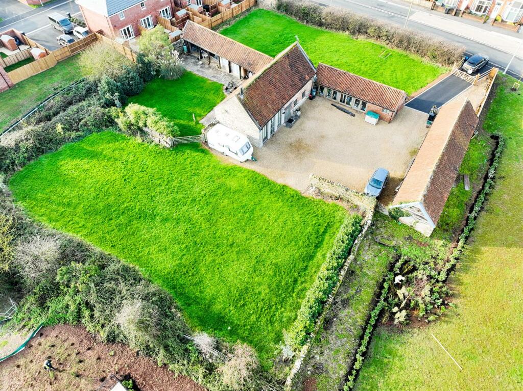 5 bedroom house for sale in Huntspill Road, Highbridge, TA9