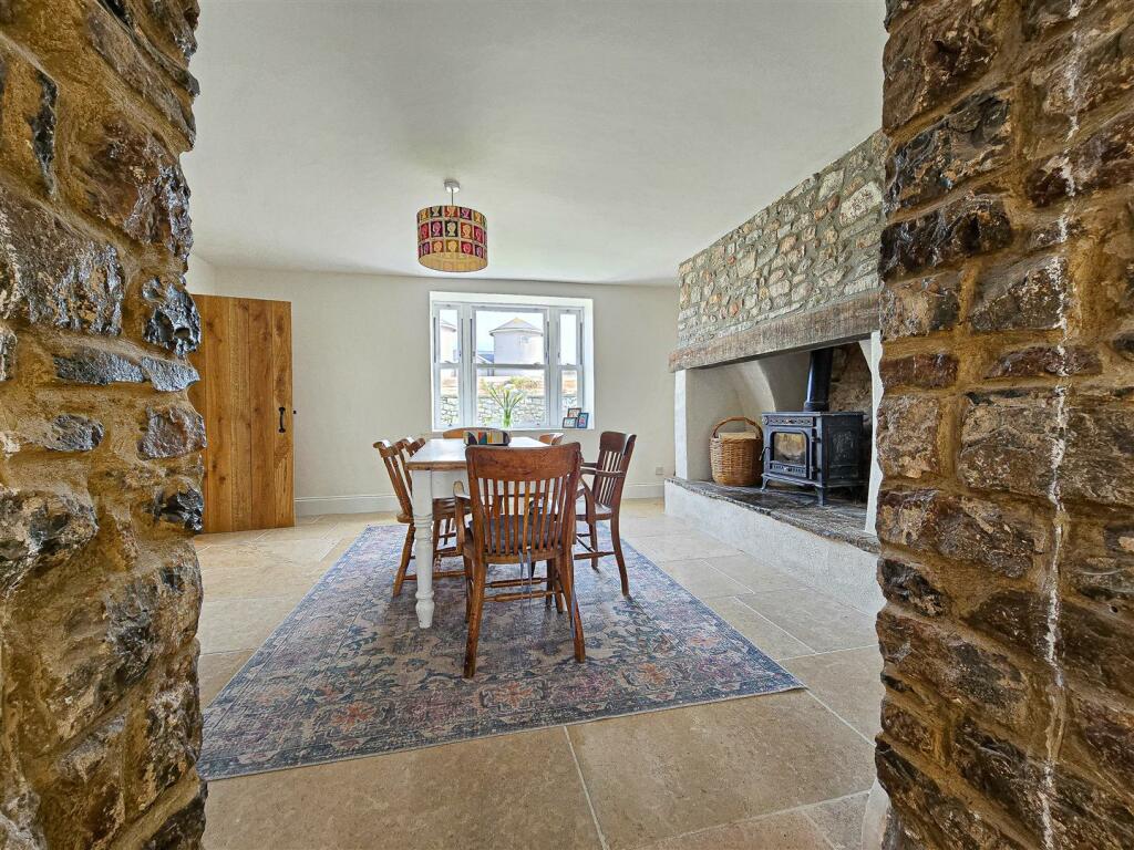 Additional property image - Sand Farm Lane, Kewstoke