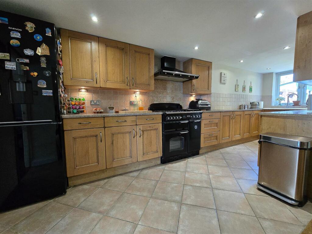 Additional property image - Bristol Road, Rooksbridge, Axbridge
