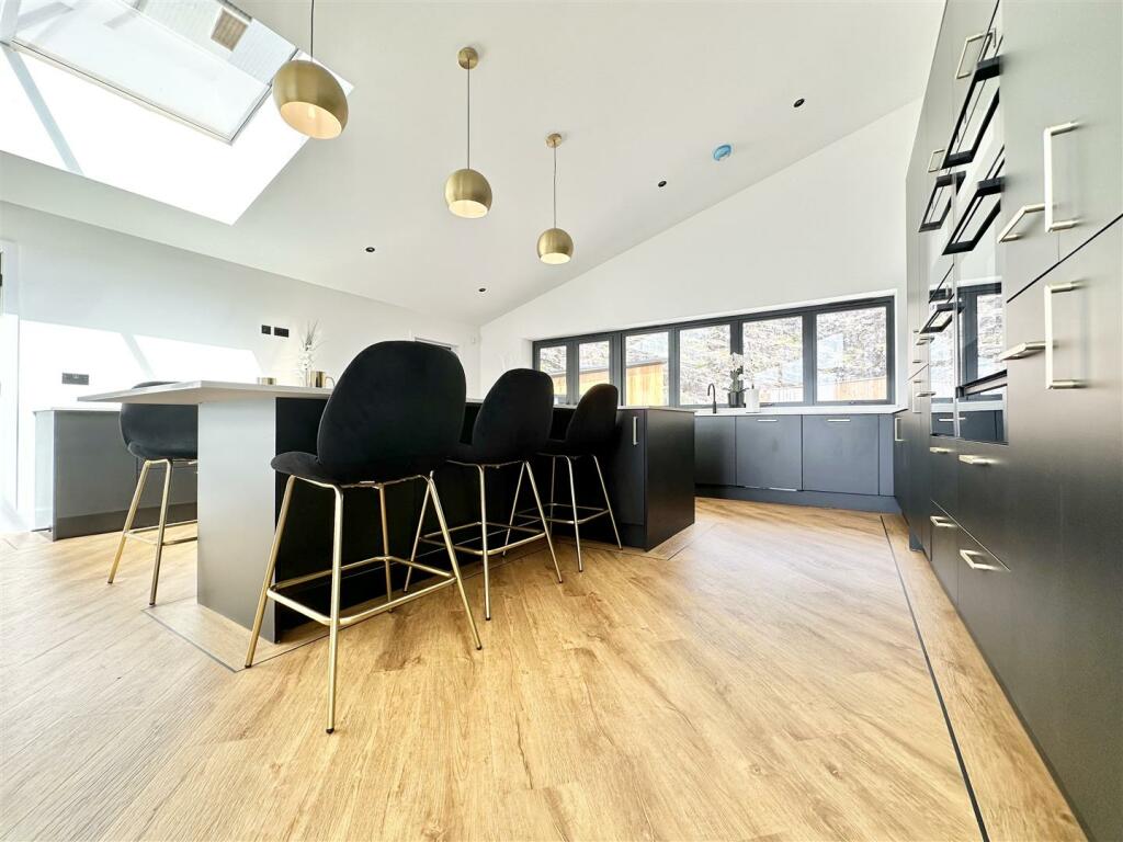 Additional property image - Valley View, Tuttors Hill, Cheddar