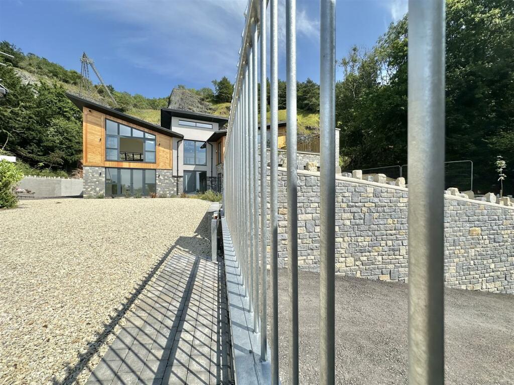 Additional property image - Valley View, Tuttors Hill, Cheddar