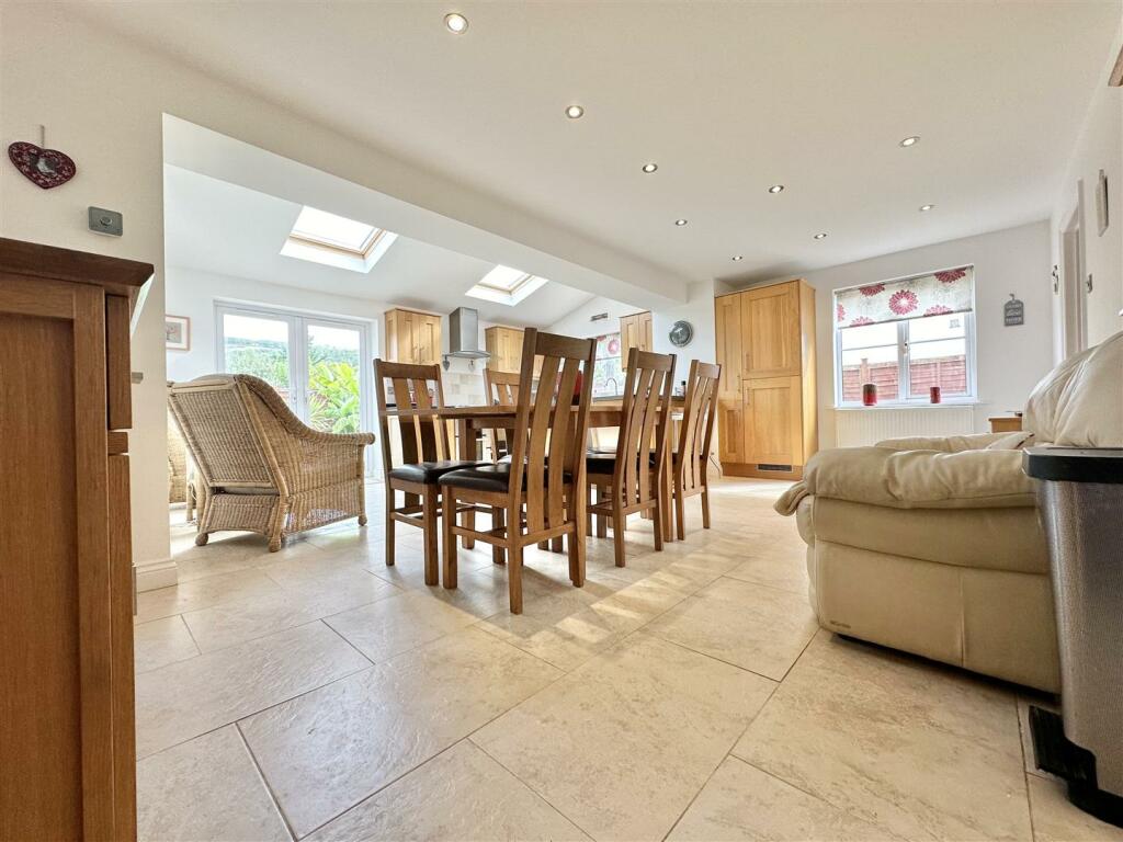 Additional property image - Mendip Lea Close, Draycott