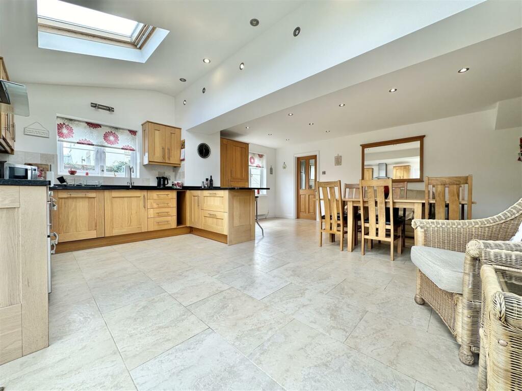 Additional property image - Mendip Lea Close, Draycott