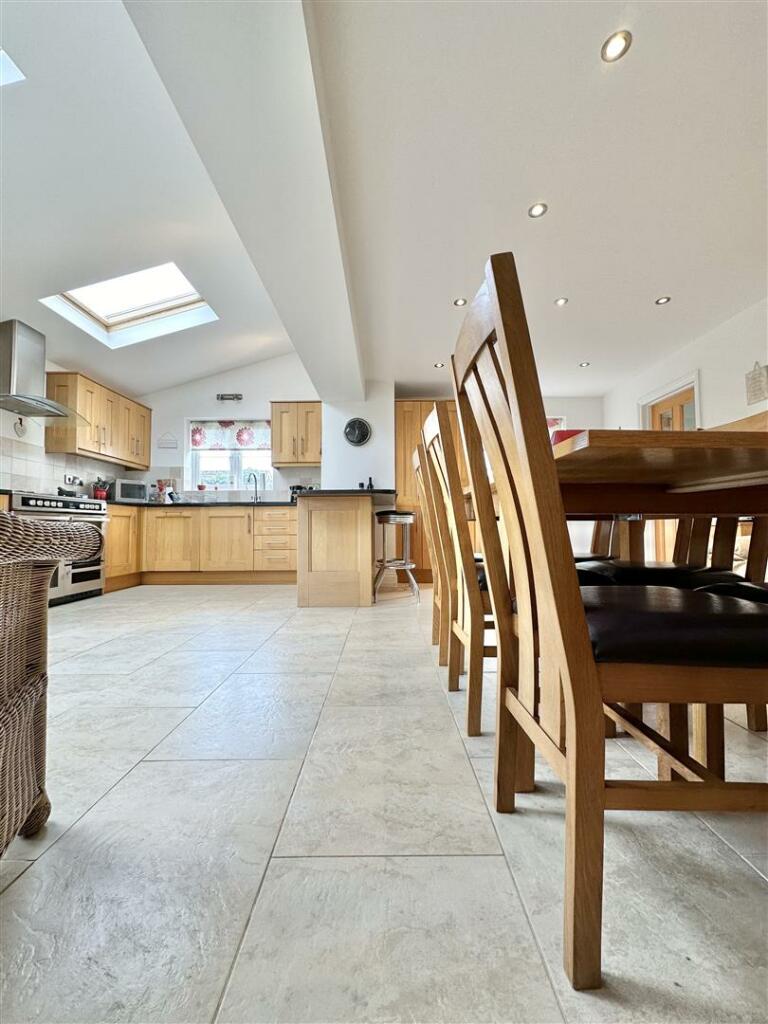 Additional property image - Mendip Lea Close, Draycott