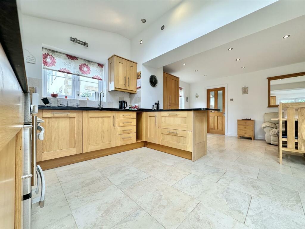 Additional property image - Mendip Lea Close, Draycott