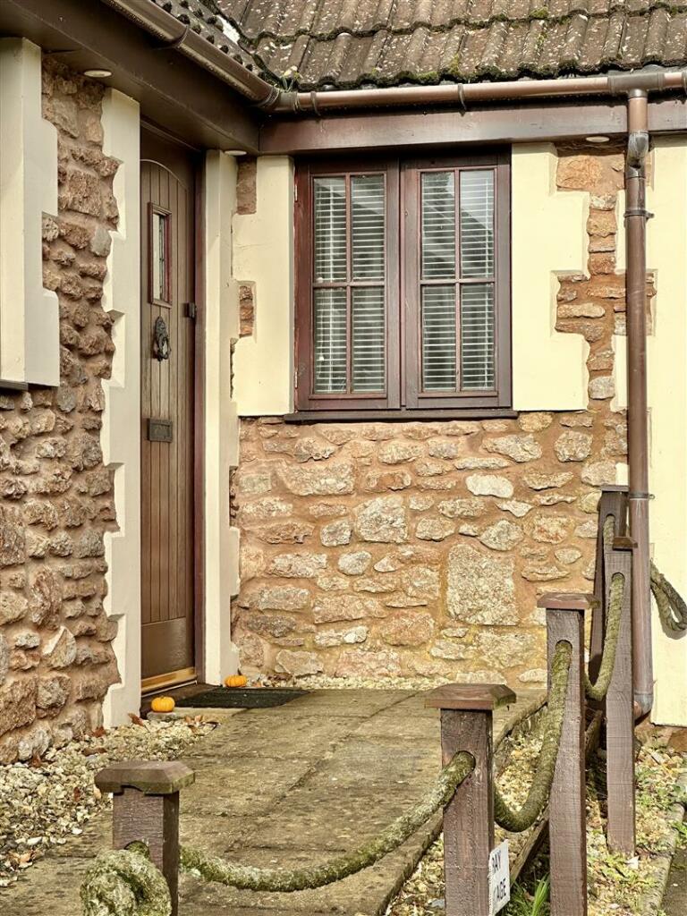 Additional property image - Twitchens Lane, Draycott