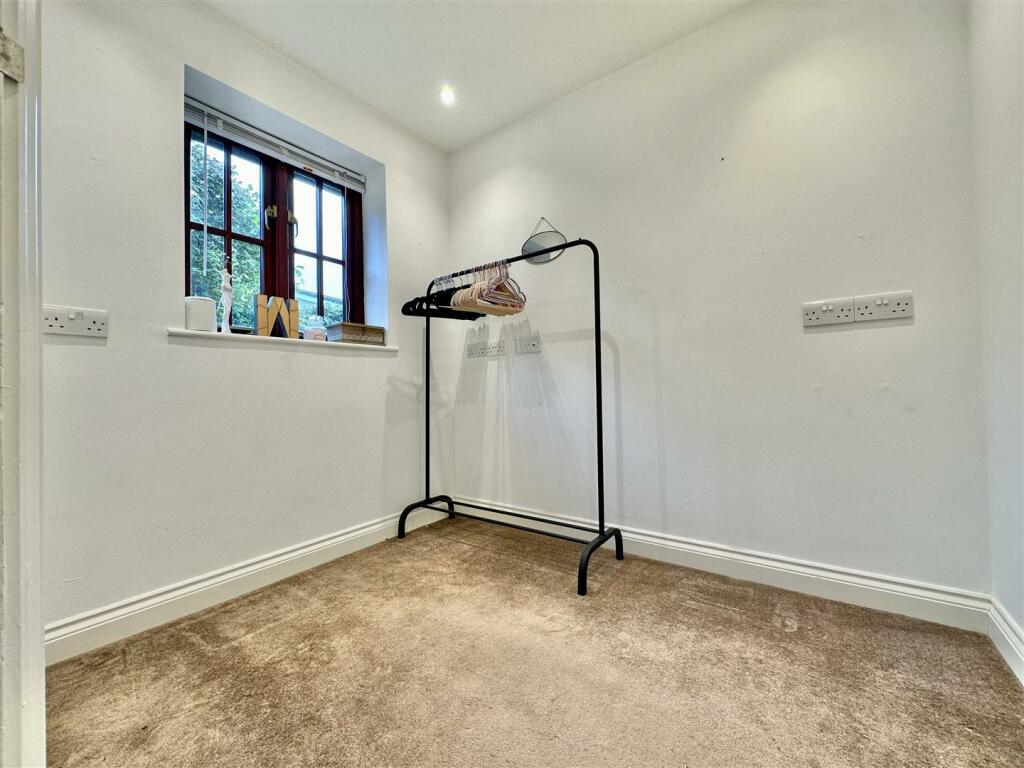Additional property image - Twitchens Lane, Draycott