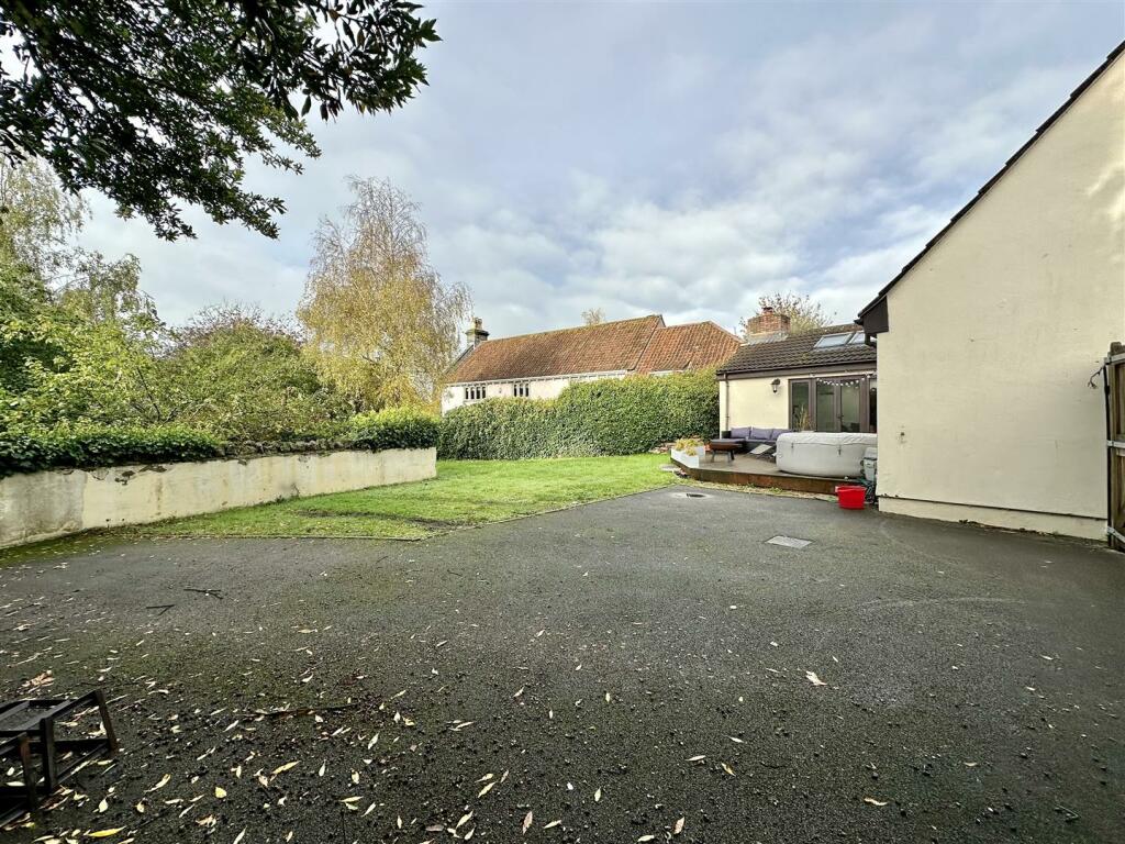 Additional property image - Twitchens Lane, Draycott