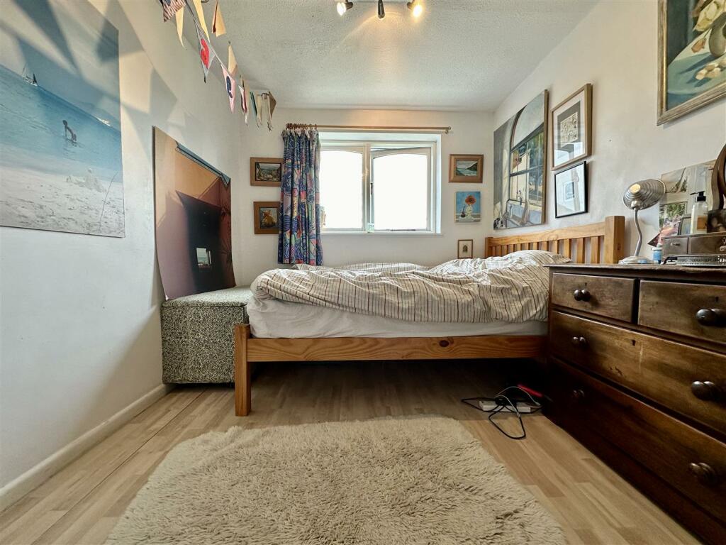 Additional property image - Starrs Close, Axbridge