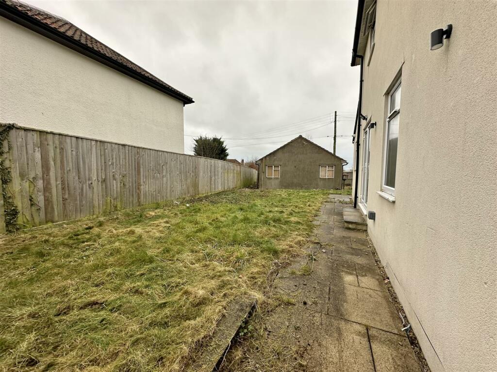 Additional property image - Church Lane, Compton Bishop, Axbridge