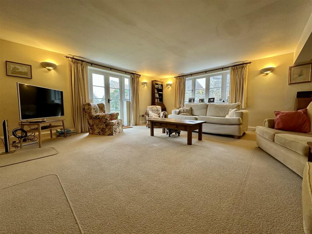 Additional property image - Townsend