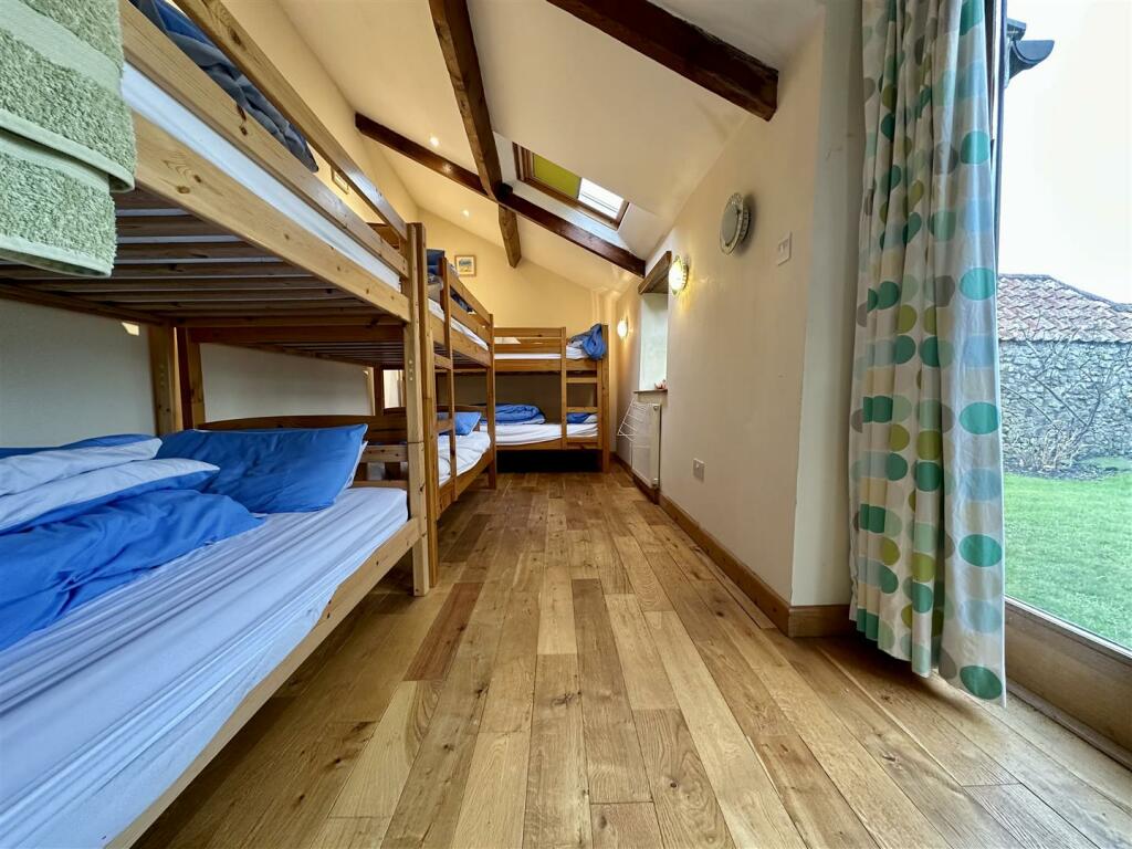 Additional property image - Townsend