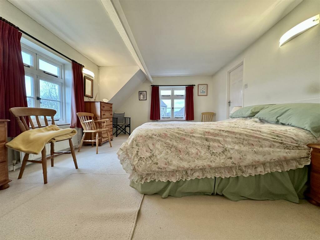 Additional property image - Townsend
