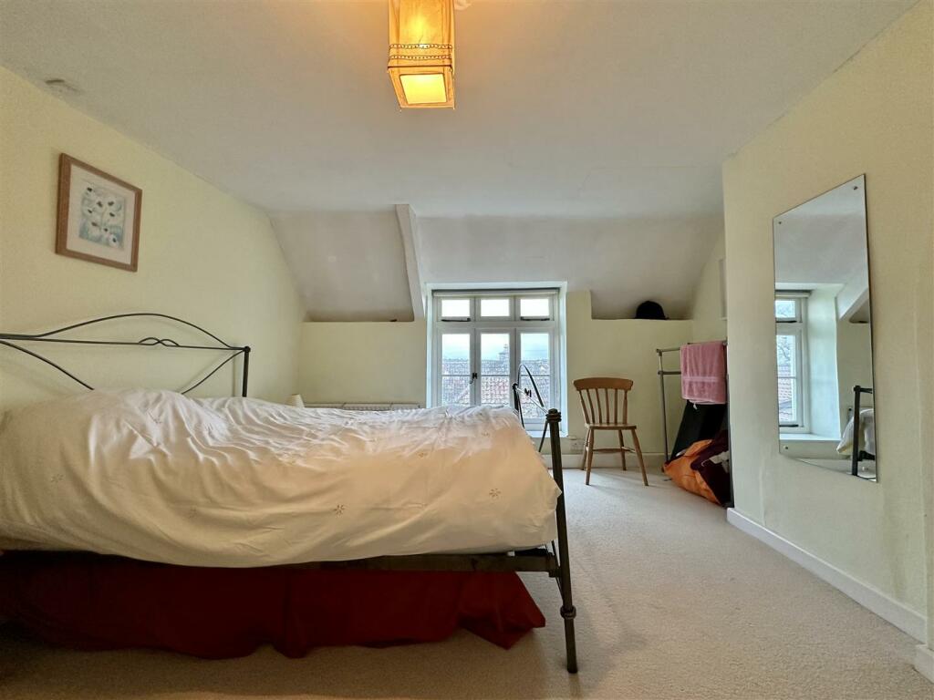 Additional property image - Townsend