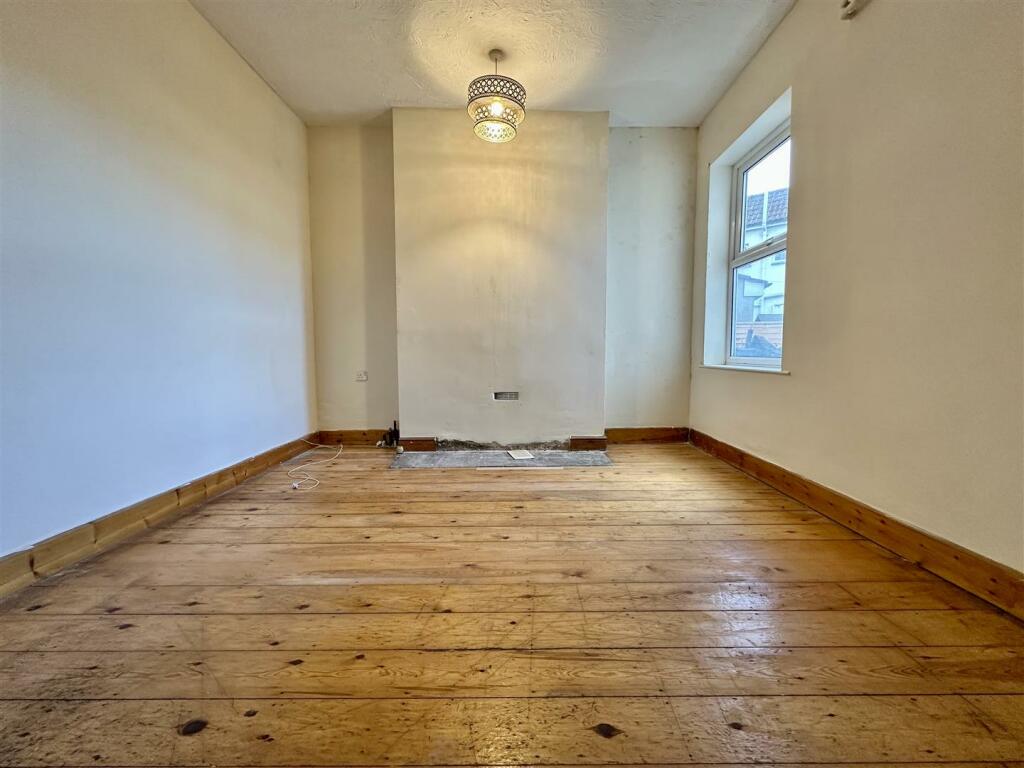 Additional property image - Dumfries Place, Weston-Super-Mare